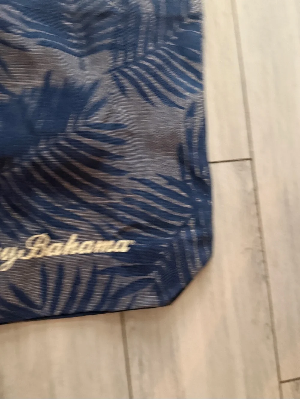 Tommy Bahama Blue Beach Leaves Palm Tote Bag Rolled Handles Beach Travel Clean